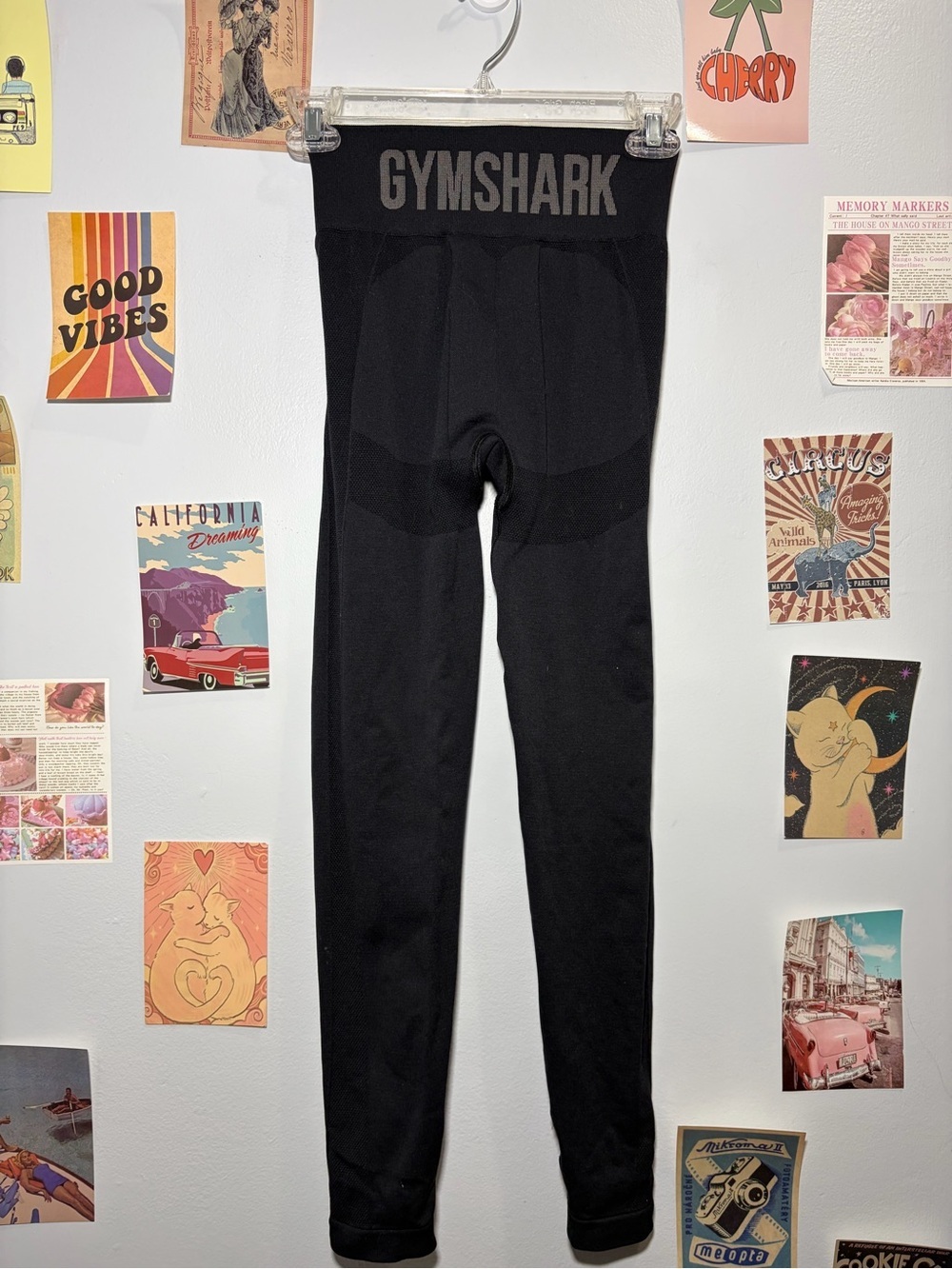 Gymshark Black High-Rise Leggings - Picture 2 of 4